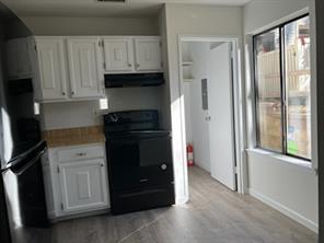 Primary Photo - 107 Birchwood Rd