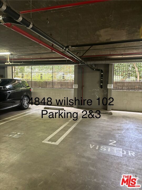 Building Photo - 4848 Wilshire Blvd