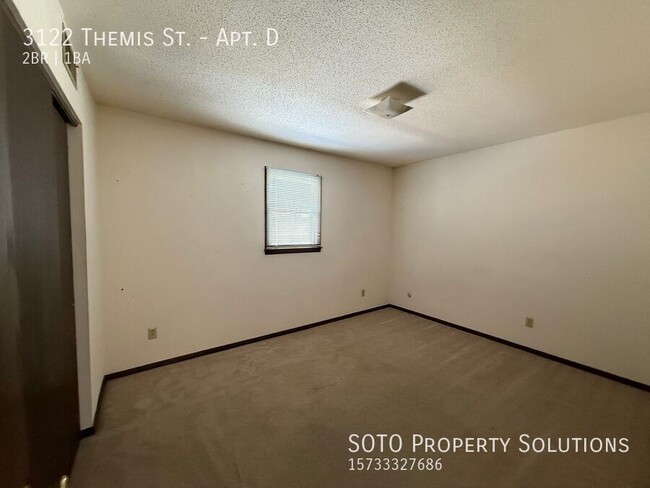 Building Photo - 2 BD / 1 BA Pet-Friendly Apartment