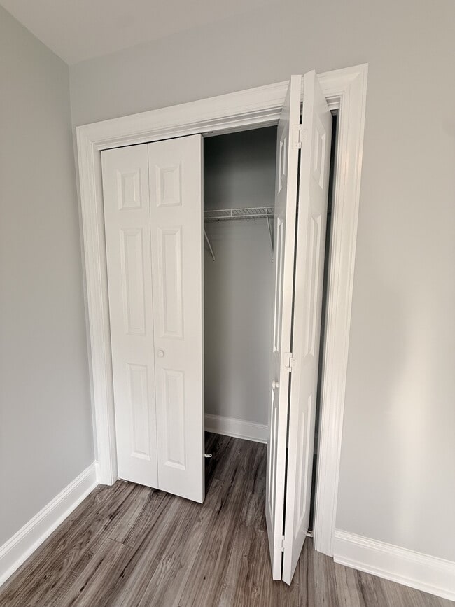 Building Photo - 34 Wintergreen Dr