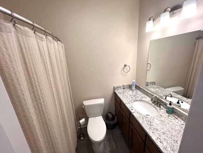 Building Photo - Furnished & All Inclusive Rental with Lake...