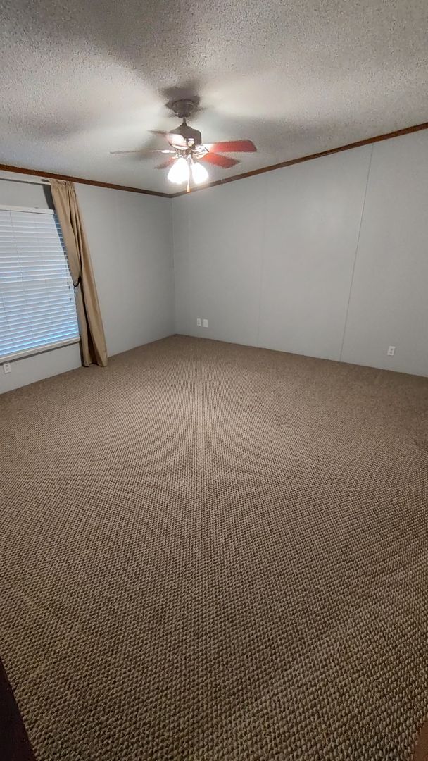 Building Photo - Maryville 37803 - 3 bedroom, 2 bath home. -  Contact Troy Adams (865) 233-6949