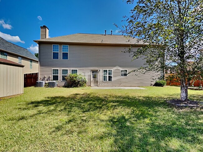 Building Photo - 169 Maxton Ave