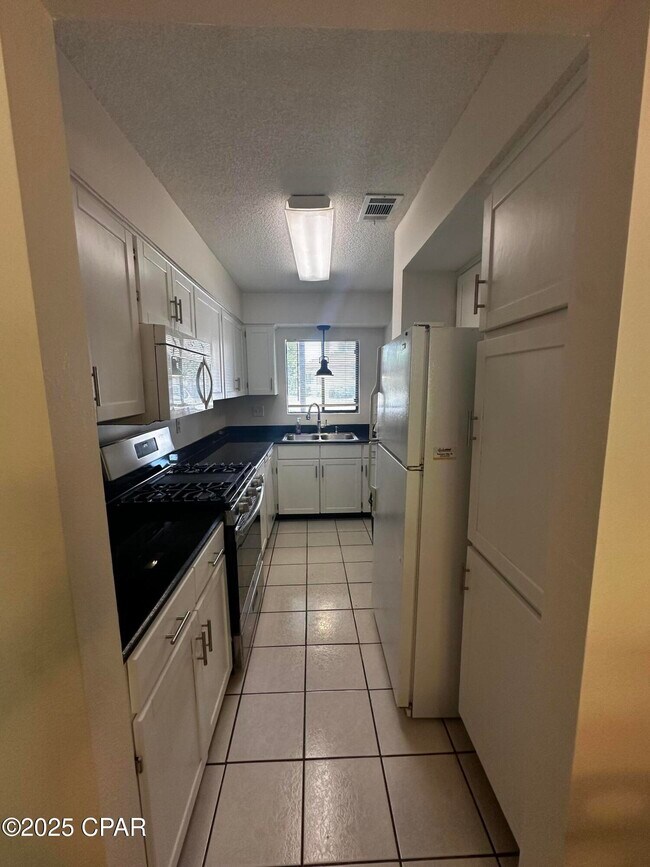 Building Photo - 17751 Panama City Beach Pkwy