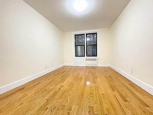 Building Photo - 3 bedroom in Bronx NY 10463