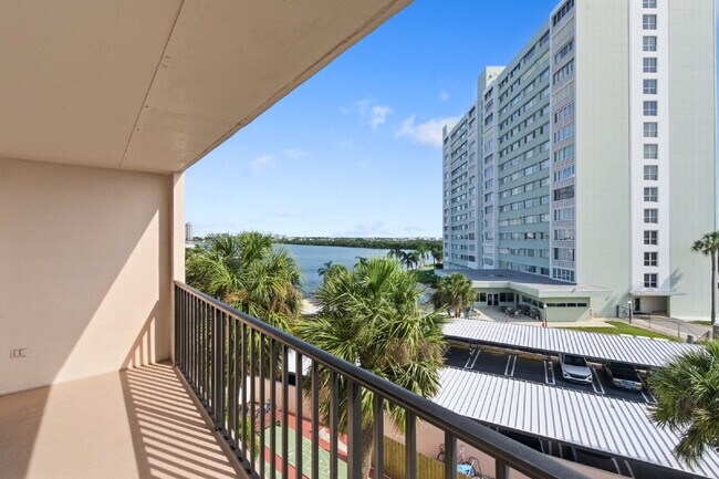 Building Photo - NEWLY RENOVATED TWO BEDROOM CONDO IN WATERFRONT RESORT STYLE COMMUNITY