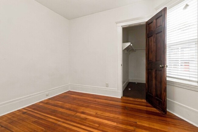Building Photo - 15 Fairmount St