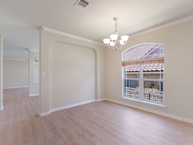 Building Photo - 3712 Broadwinged Hawk Cove