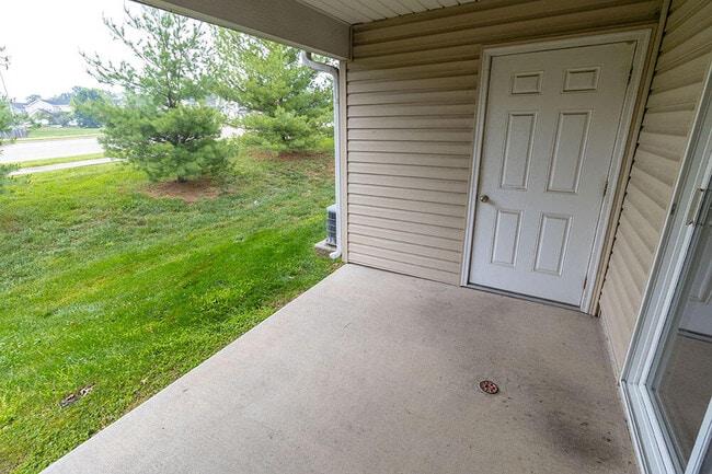 Building Photo - 1637 Citadel Dr