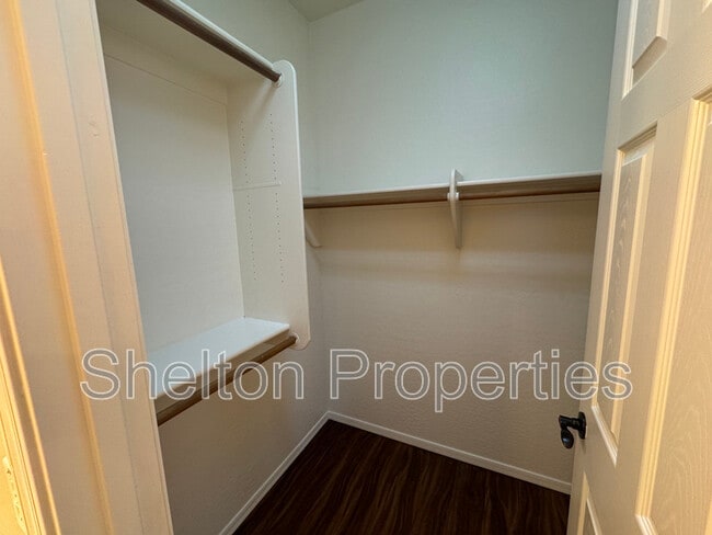 Building Photo - 12913 W Corrine Dr