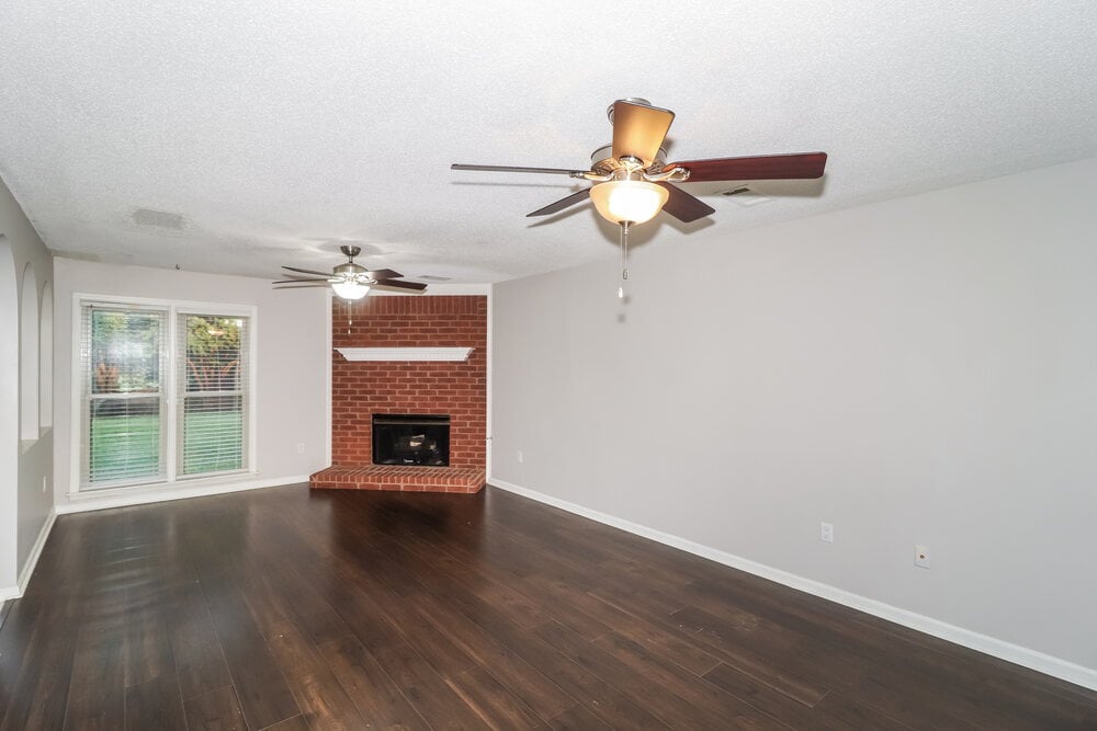 Building Photo - 2776 Fletcher Park Cir E