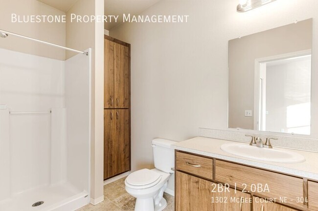 Building Photo - 1302 Mcgee Ct NE