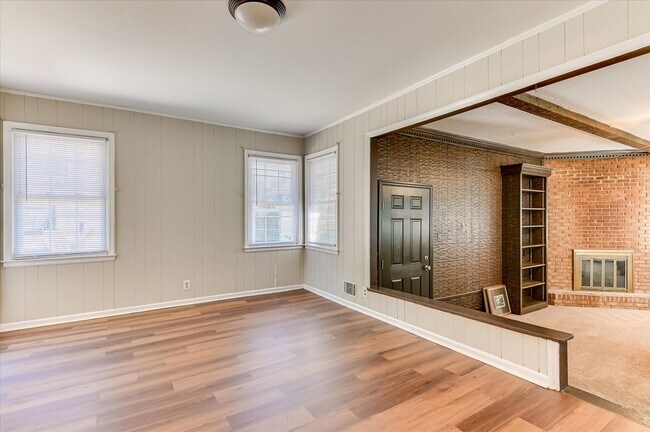 Building Photo - 2705 Bolling Rd