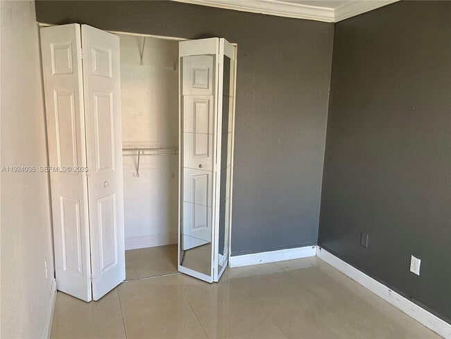 Building Photo - 4841 SW 152nd Ct