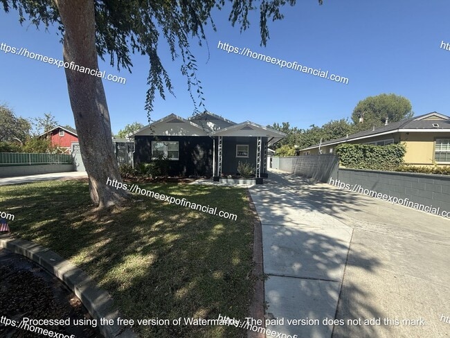 Building Photo - Nice Home For Rent