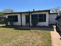 Building Photo - 5616 Rickenbacker Pl