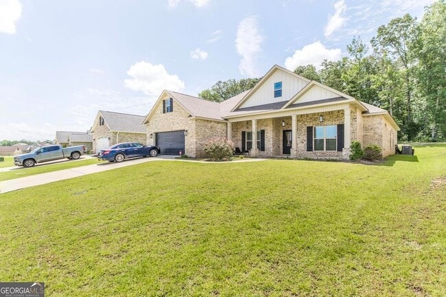 Building Photo - 306 Rustic Live Oak Trl