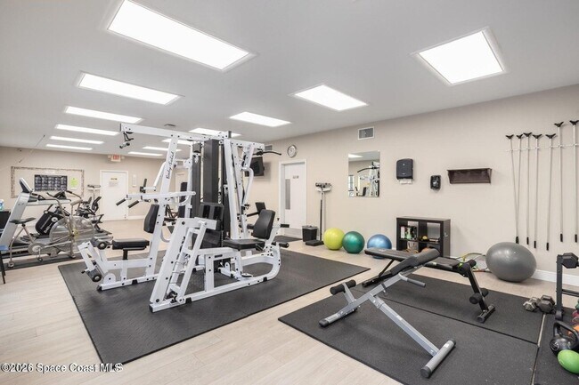 Building Photo - 9000 Brighton Ct