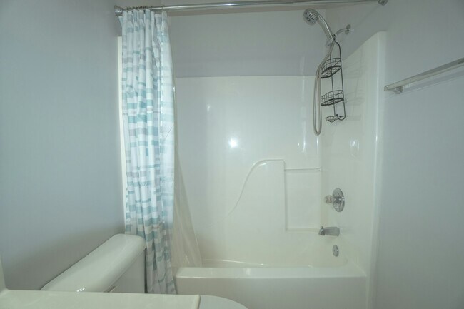 Building Photo - 156 Marsh Rabbit Dr