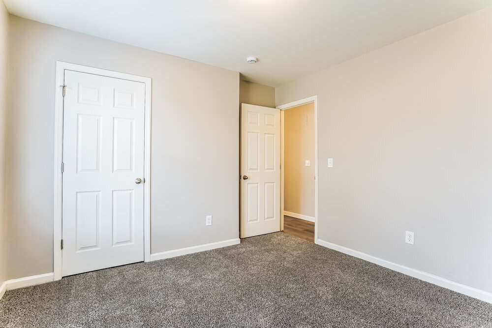 Building Photo - 4009 Scofield Dr