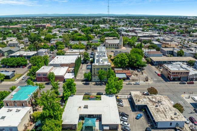 Aerial Context - Legacy Apartments
