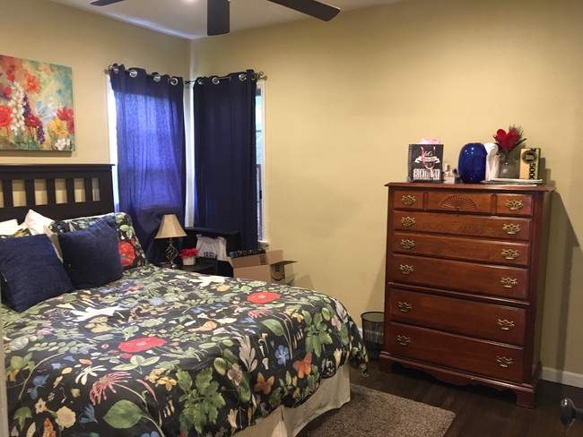 bedroom 2 - 4740 Sawtelle Blvd