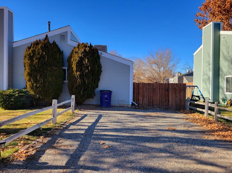 Building Photo - 259 Quincy Ln