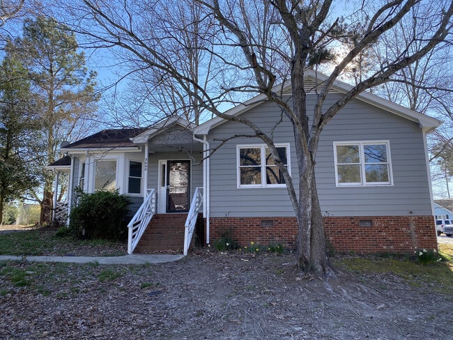 Primary Photo - 3600 Ladywood Ct