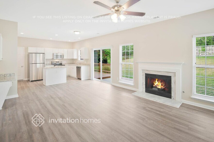 Building Photo - 2331 Pimpernel Rd