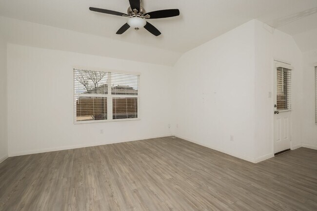 Building Photo - 4434 Revetment Way