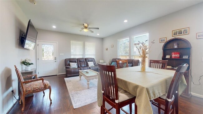 Building Photo - 1201 Northwood St