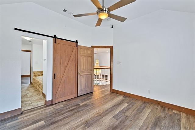 Building Photo - 324 Rolling Oaks Ridge