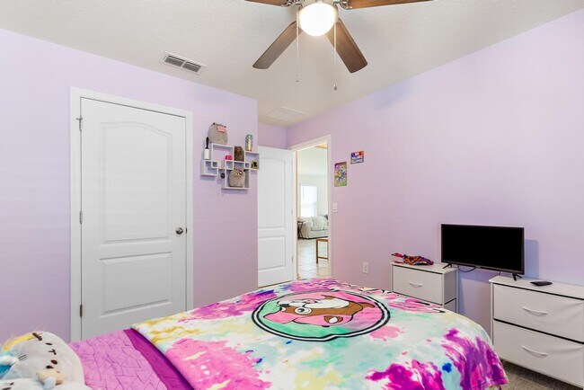 Building Photo - 86186 Mainline Rd