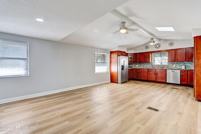 Building Photo - 11321 Deep Ln