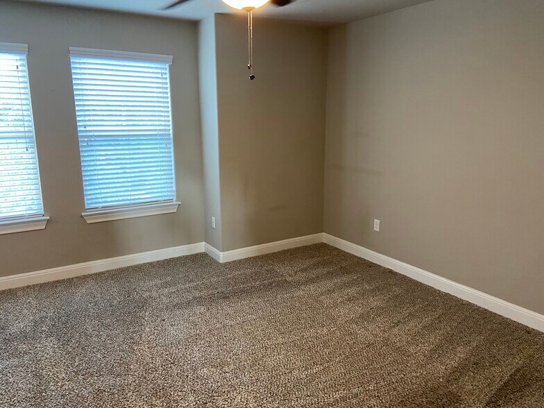 Bedroom 1 - 2304 S Lakeline Blvd