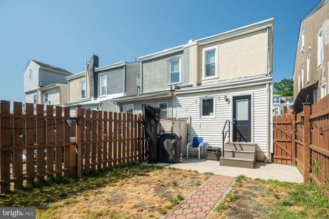 Building Photo - 4317 Pechin St
