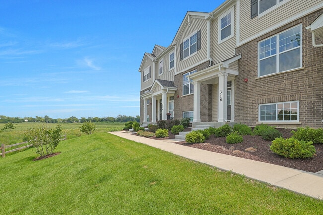 Building Photo - 316 Timberleaf Cir