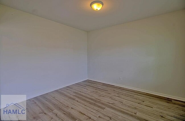 Building Photo - 56 Enclave Wy