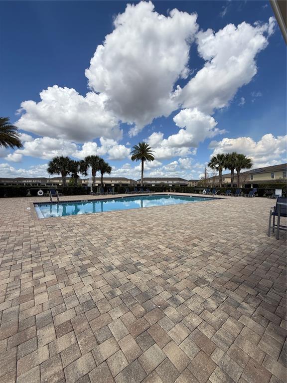 Building Photo - 419 Arbor Lakes Dr