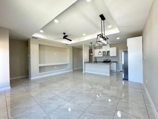 Building Photo - 6702 El Freno Ln