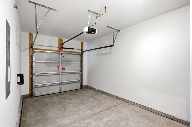 Building Photo - 2125 Osprey Isle Ln SW