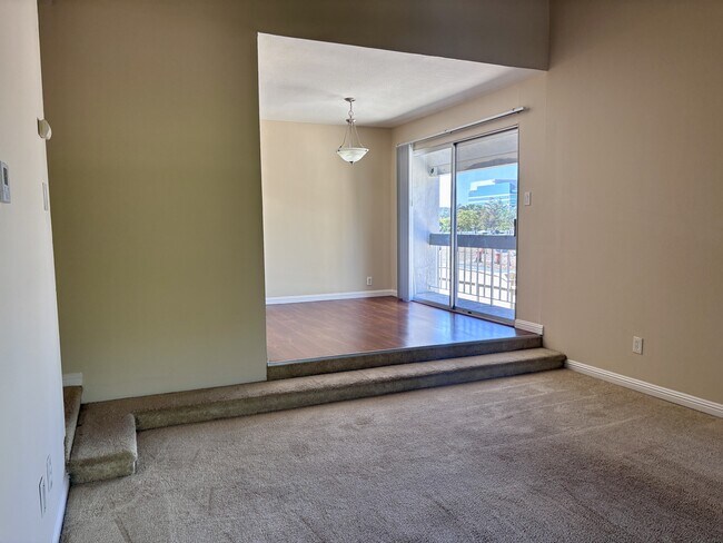 Building Photo - 1591 Ellis St