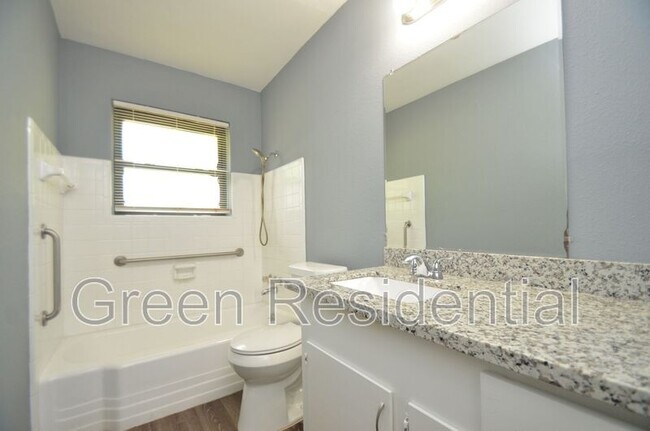 Building Photo - 7311 Bridle Path Dr