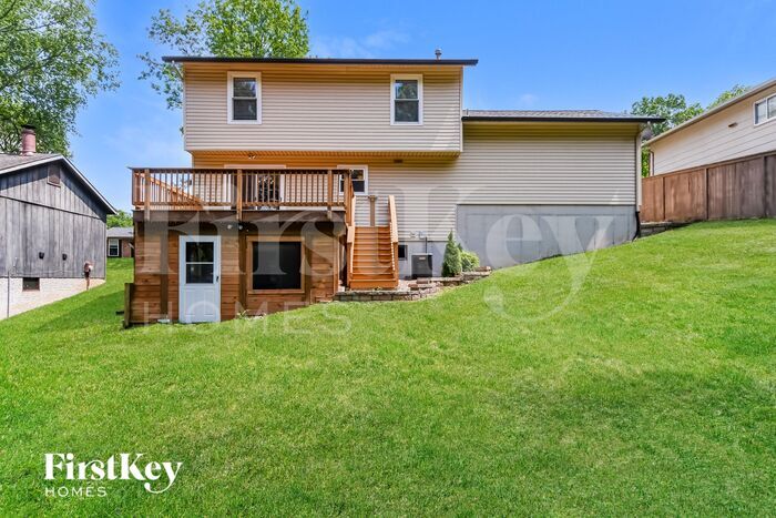 Building Photo - 2729 Chalet Forest Dr