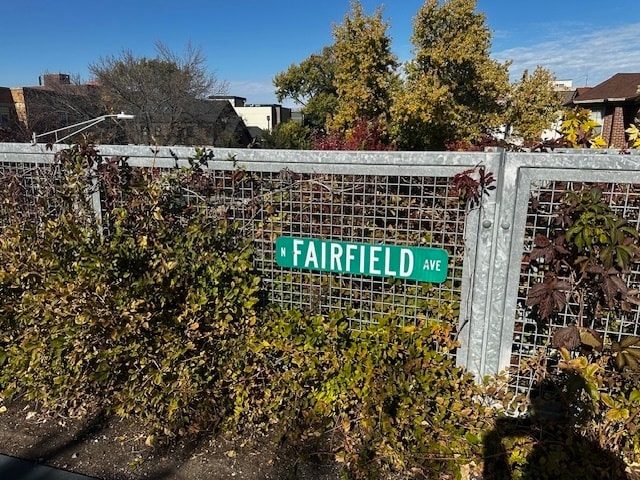 Building Photo - 1729 N Fairfield Ave