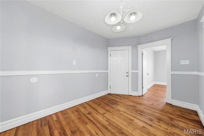 Building Photo - 4643 Evans Ave