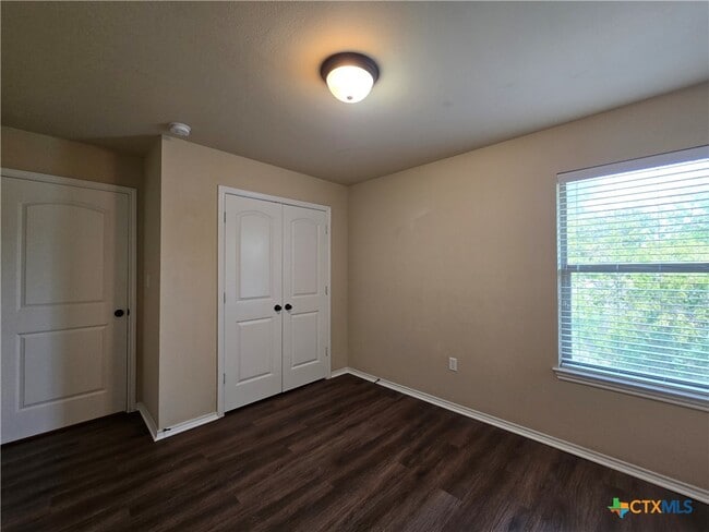 Building Photo - 1141 Brown Rock Dr