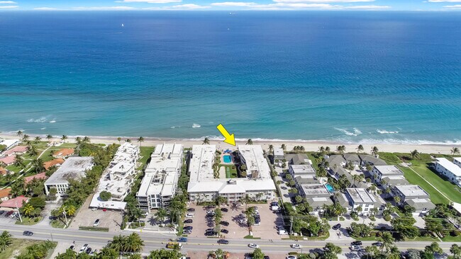 Building Photo - 1199 Hillsboro Mile