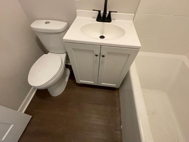 Building Photo - 6121 12th Ave