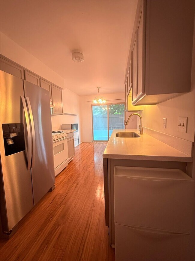 Building Photo - 3025 Forest Creek Ct
